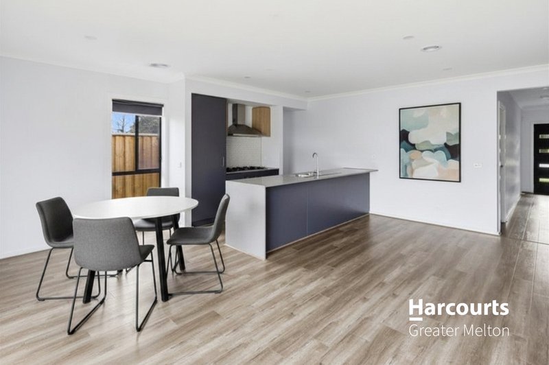 Photo - 12 Clementine Street, Maddingley VIC 3340 - Image 2