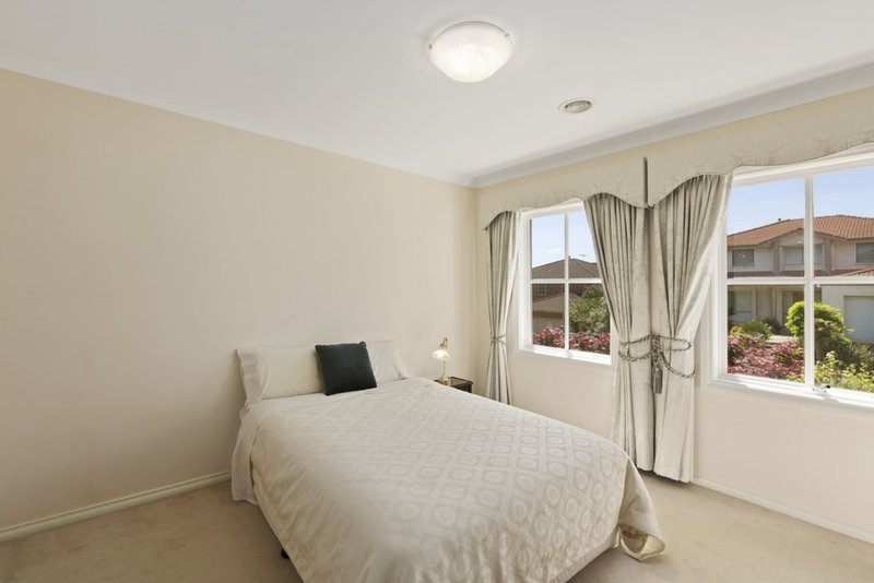 Photo - 12 Clendon Court, Templestowe VIC 3106 - Image 7