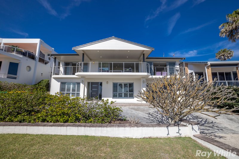 Photo - 12 Cliff Road, Forster NSW 2428 - Image 8