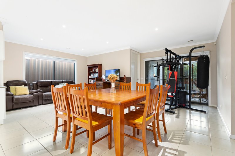 Photo - 12 Clyde Road, Mernda VIC 3754 - Image 4