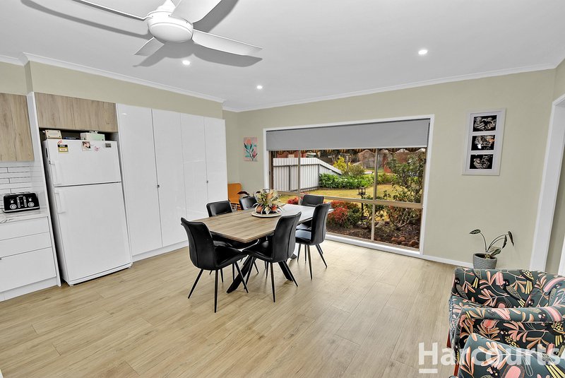 Photo - 12 Colla Court, Horsham VIC 3400 - Image 4