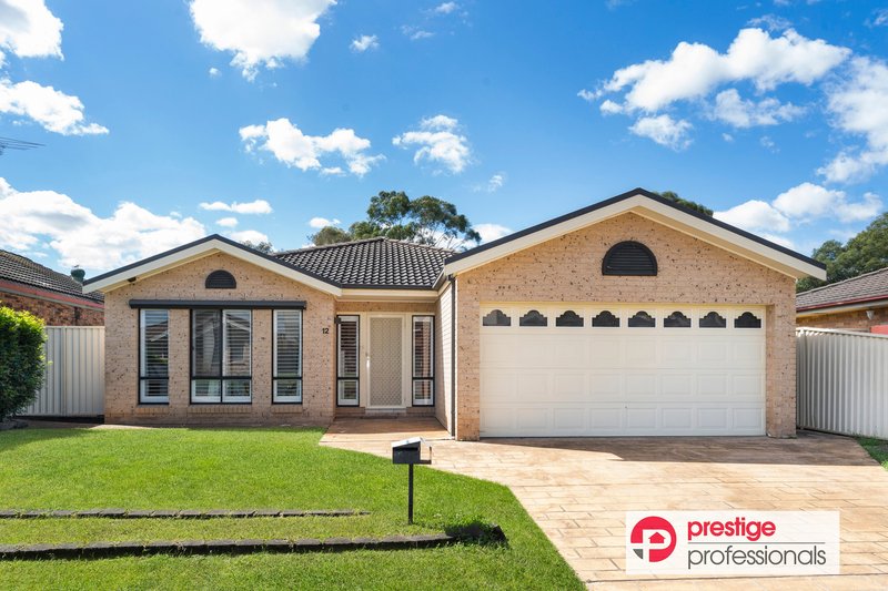 12 Collie Court, Wattle Grove NSW 2173