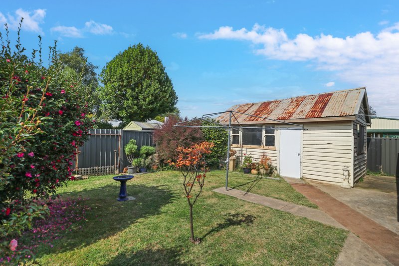 Photo - 12 Collopy Street, Mansfield VIC 3722 - Image 10