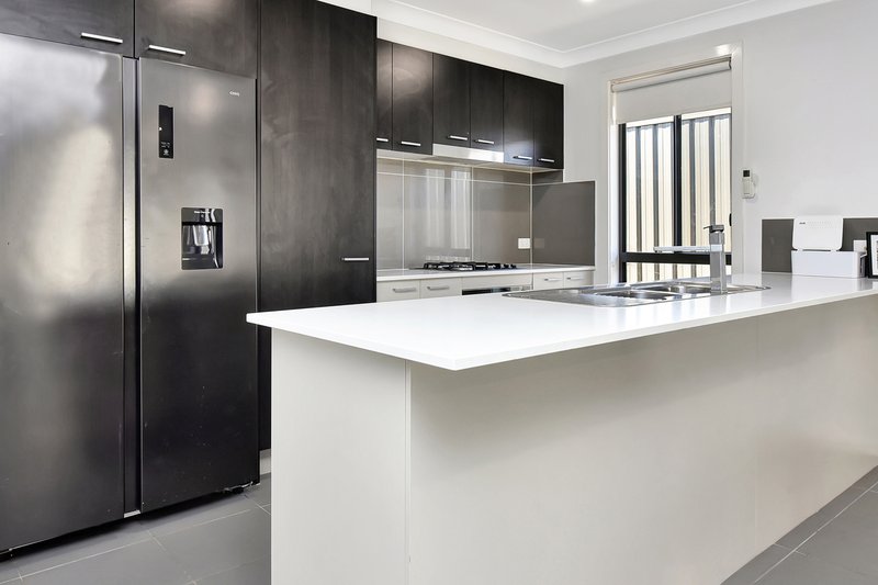 Photo - 12 Concord Circuit, Cliftleigh NSW 2321 - Image 3