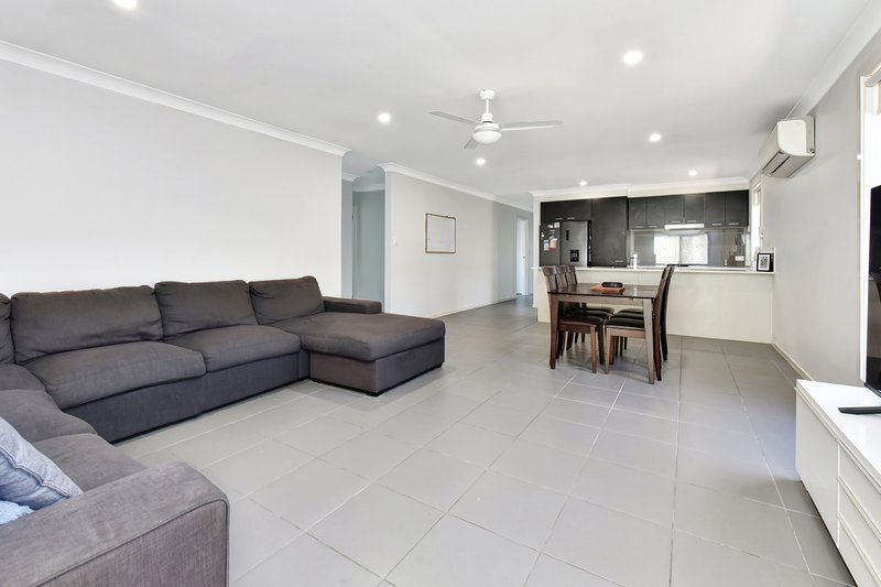 Photo - 12 Concord Circuit, Cliftleigh NSW 2321 - Image 4