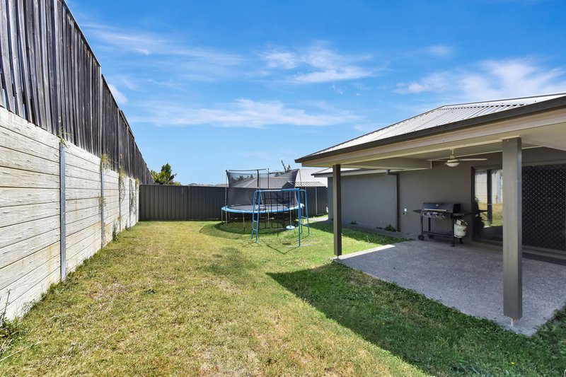 Photo - 12 Concord Circuit, Cliftleigh NSW 2321 - Image 13