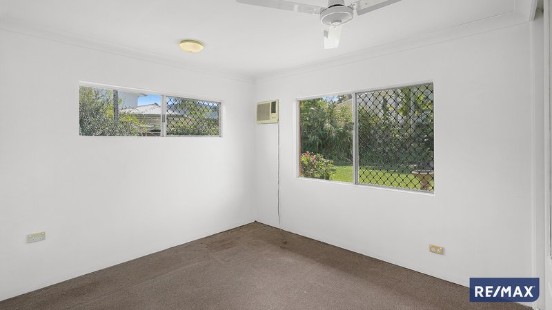 Photo - 12 Conlan Close, Manoora QLD 4870 - Image 8