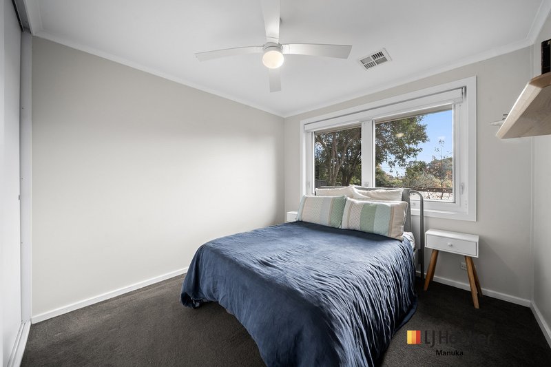 Photo - 12 Coobina Place, Fisher ACT 2611 - Image 8