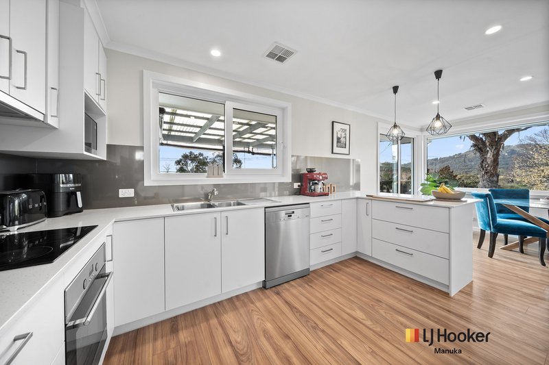 Photo - 12 Coobina Place, Fisher ACT 2611 - Image 14