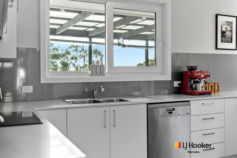 Photo - 12 Coobina Place, Fisher ACT 2611 - Image 15