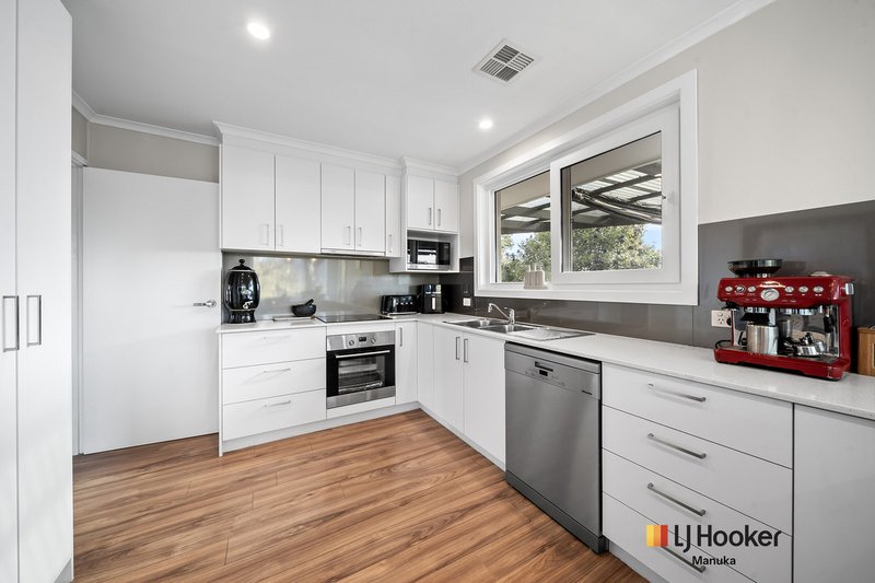 Photo - 12 Coobina Place, Fisher ACT 2611 - Image 16
