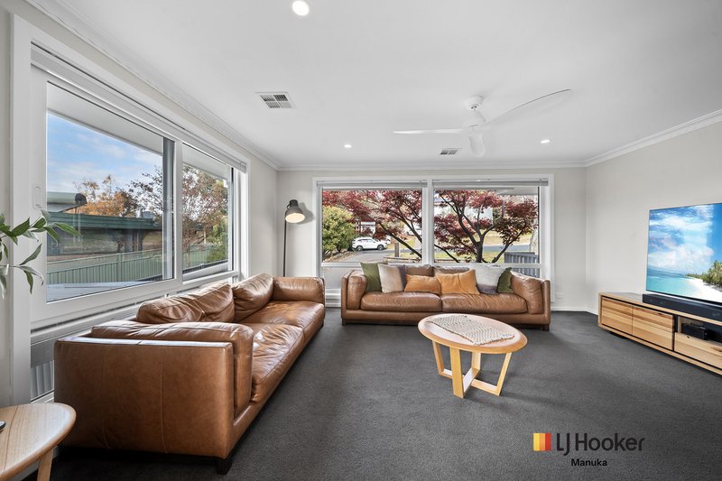 Photo - 12 Coobina Place, Fisher ACT 2611 - Image 19