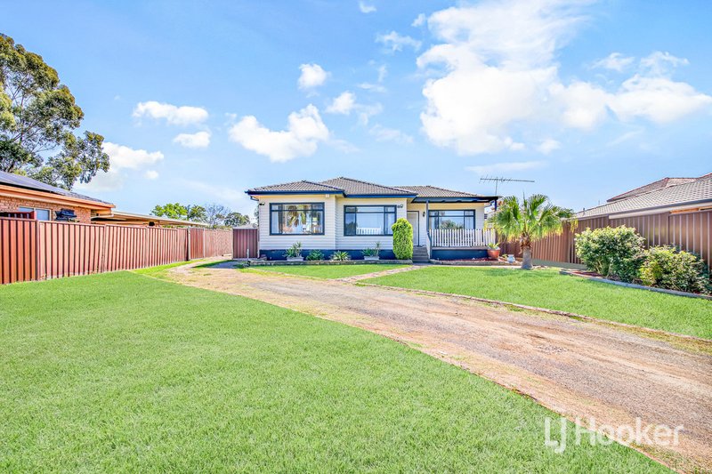 12 Cook Road, Oakhurst NSW 2761