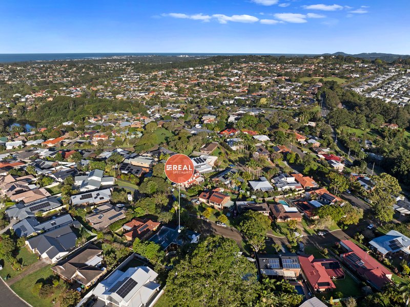 Photo - 12 Coolabah Court, Banora Point NSW 2486 - Image 24