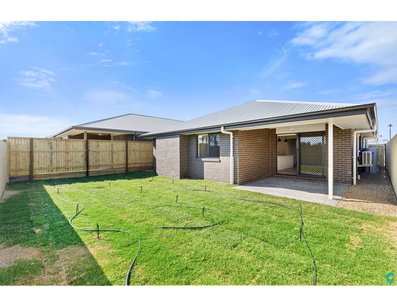 Photo - 12 Cooper Crescent, Jimboomba QLD 4280 - Image 11