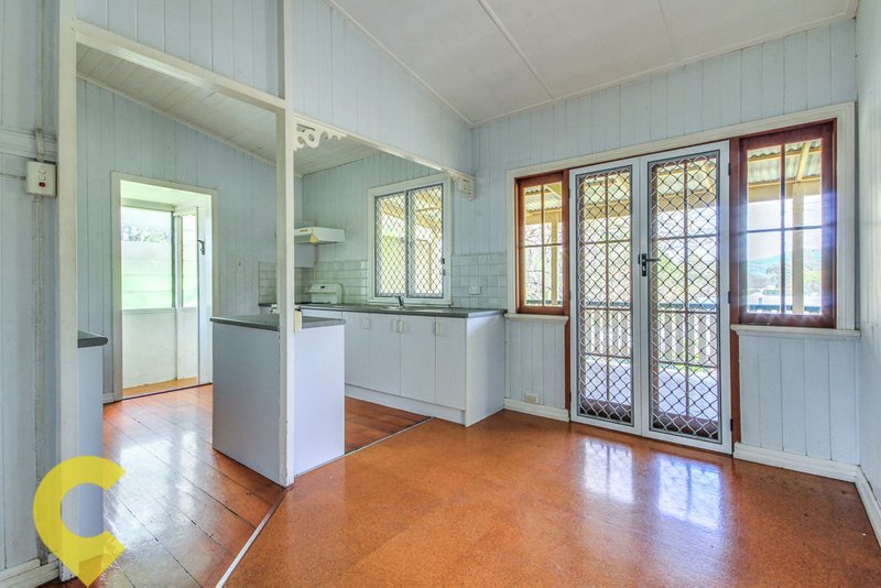 Photo - 12 Coopers Camp Road, Bardon QLD 4065 - Image 4