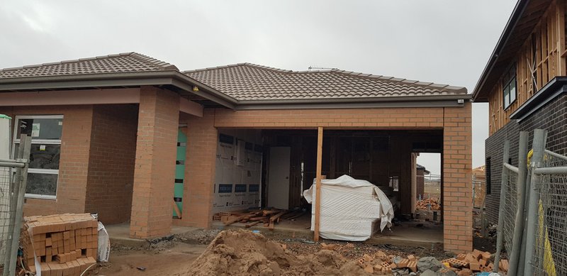 Photo - 12 Copper Way, Tarneit VIC 3029 - Image 2