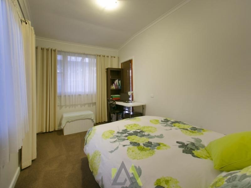 Photo - 12 Coral Street, Frankston VIC 3199 - Image 7