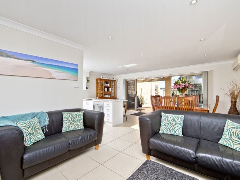 Photo - 12 Corella Close, Salamander Bay NSW 2317 - Image 3