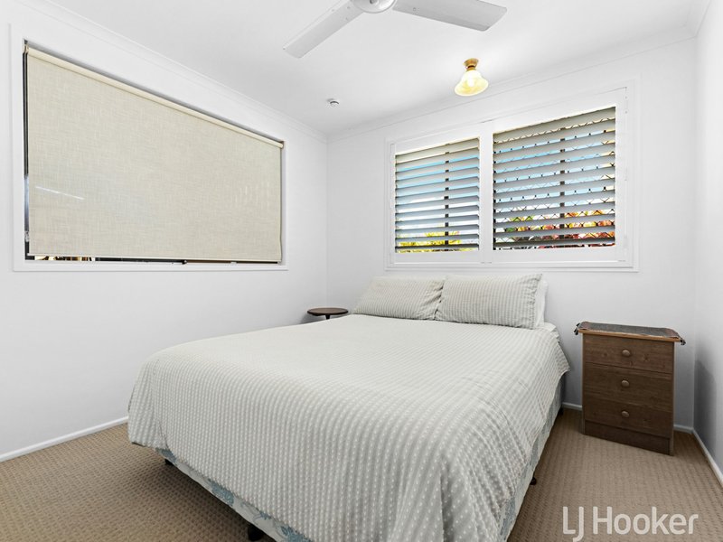 Photo - 12 Corfield Street, Point Vernon QLD 4655 - Image 11