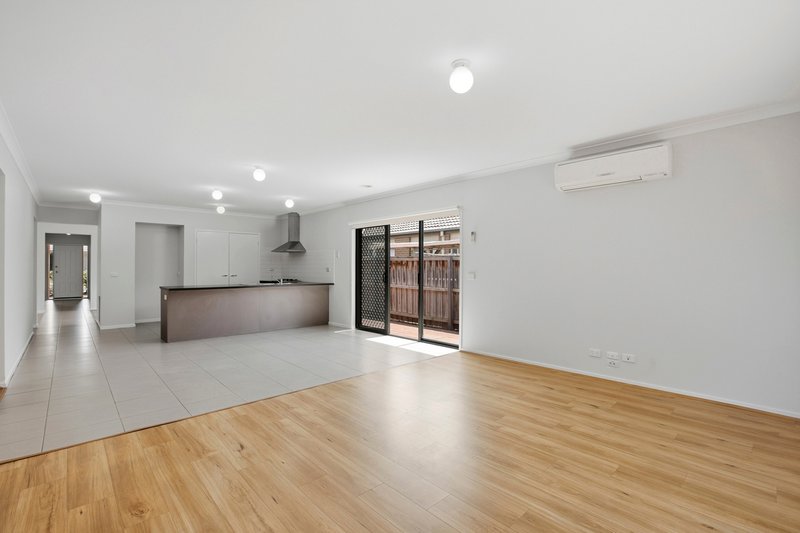Photo - 12 Corfu Avenue, Tarneit VIC 3029 - Image 12