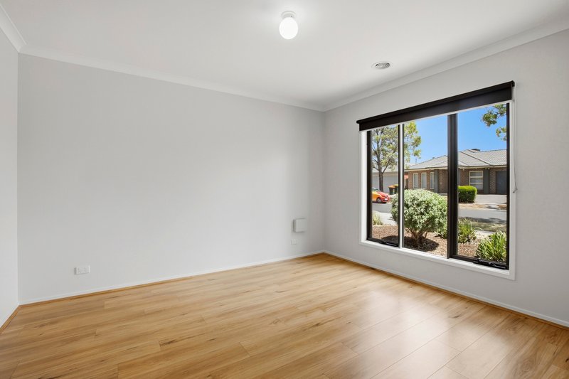 Photo - 12 Corfu Avenue, Tarneit VIC 3029 - Image 14
