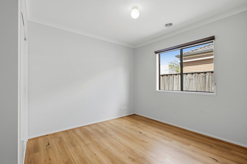 Photo - 12 Corfu Avenue, Tarneit VIC 3029 - Image 19