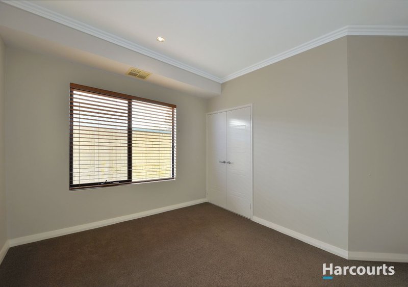 Photo - 12 Cormorant Key, Wannanup WA 6210 - Image 15