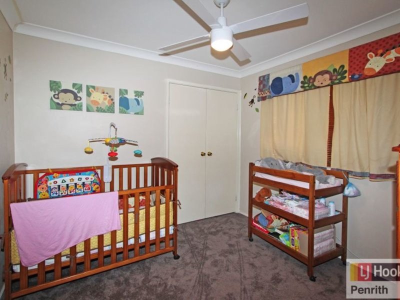 Photo - 12 Corndew Crescent, Werrington Downs NSW 2747 - Image 8