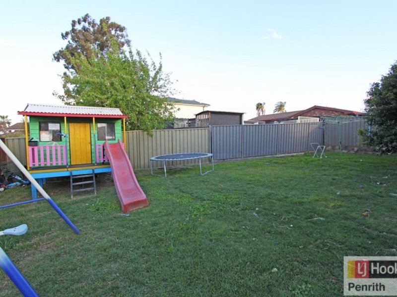 Photo - 12 Corndew Crescent, Werrington Downs NSW 2747 - Image 11