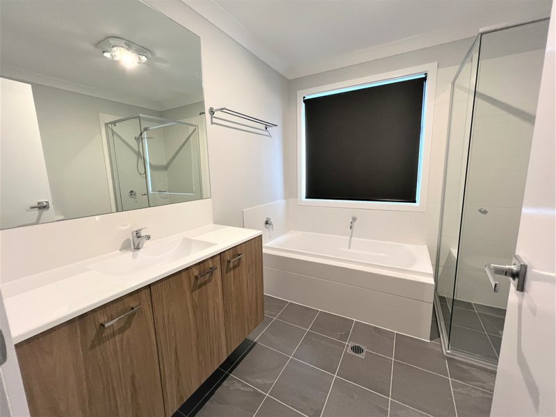 Photo - 12 Corymbia Circuit, Heddon Greta NSW 2321 - Image 7