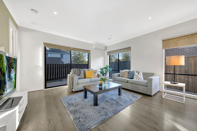 Photo - 12 Cotswold Way, Mernda VIC 3754 - Image 7