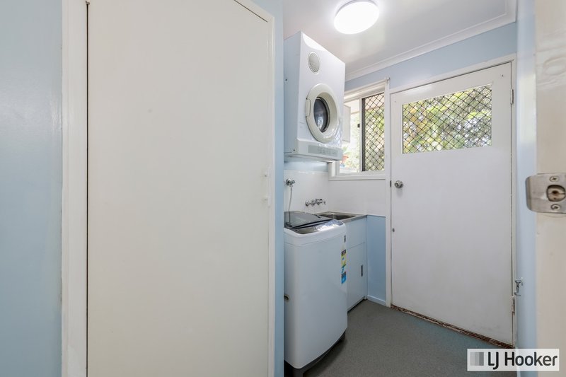 Photo - 12 Craft Street, Avenell Heights QLD 4670 - Image 16