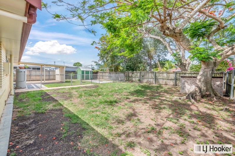 Photo - 12 Craft Street, Avenell Heights QLD 4670 - Image 18