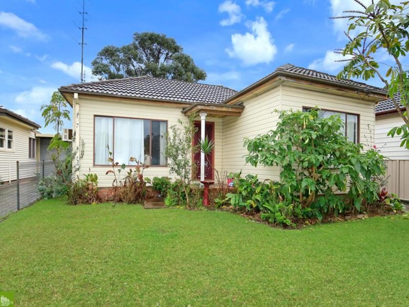 12 Crawford Avenue, Gwynneville NSW 2500