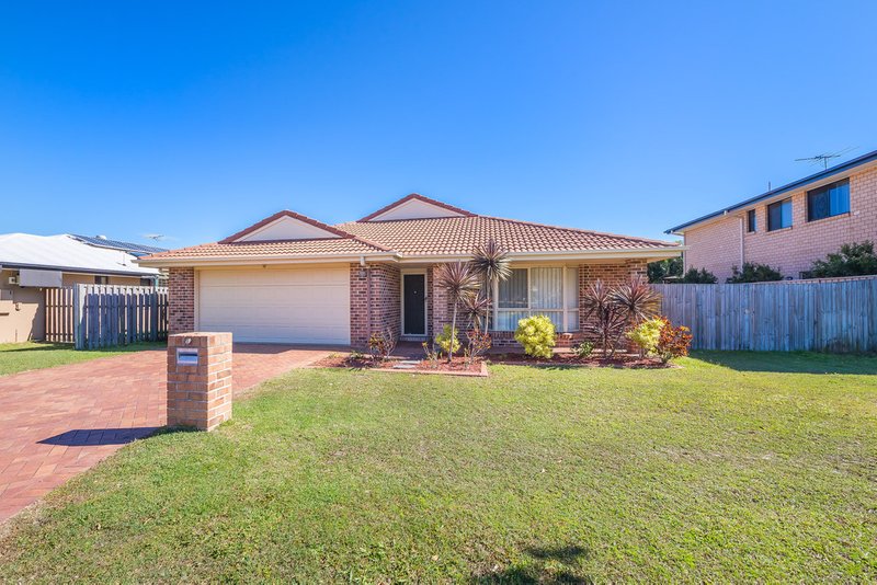 Photo - 12 Cremorne Court, Sandstone Point QLD 4511 - Image 2