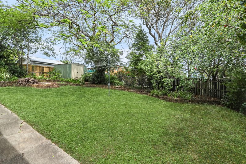 Photo - 12 Crestway Street, Keperra QLD 4054 - Image 13