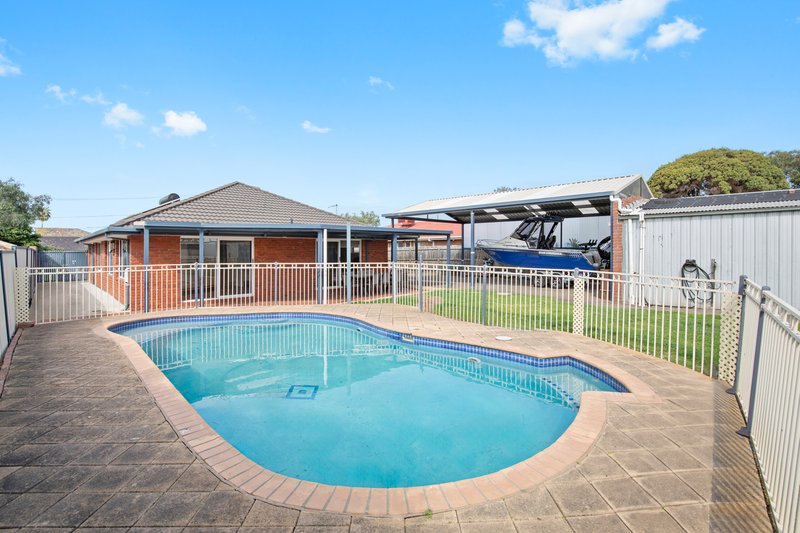 Photo - 12 Crofton Court, Hoppers Crossing VIC 3029 - Image 15