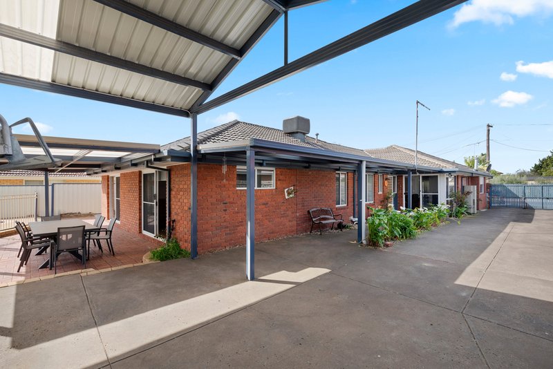 Photo - 12 Crofton Court, Hoppers Crossing VIC 3029 - Image 16