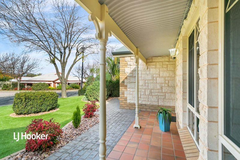 Photo - 12 Crowhurst Street, Golden Grove SA 5125 - Image 3