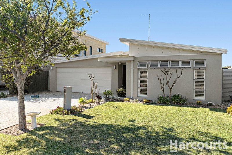 12 Cruentas Way, Halls Head WA 6210