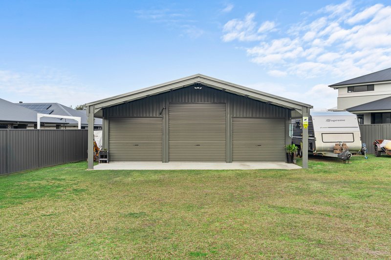 Photo - 12 Cudmore Crescent, Wyee NSW 2259 - Image 3