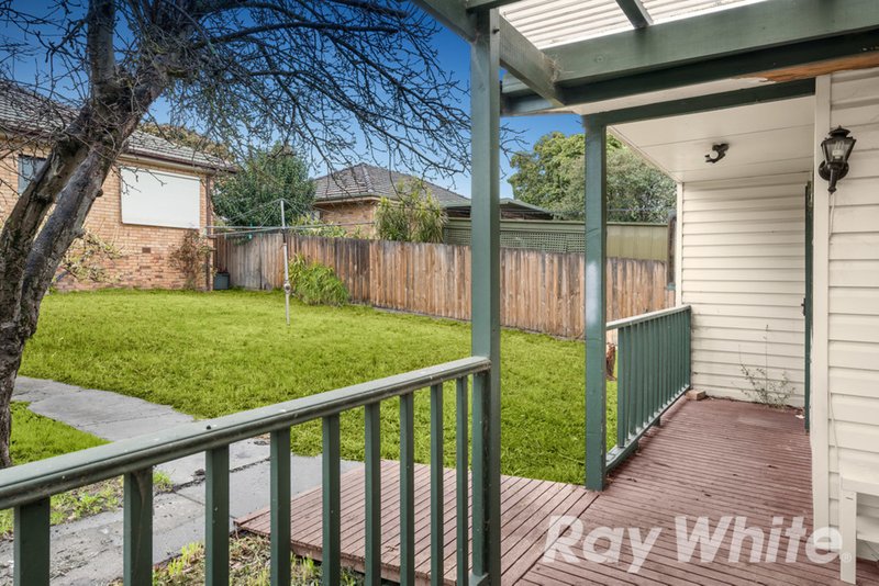 Photo - 12 Cumming Street, Burwood VIC 3125 - Image 9