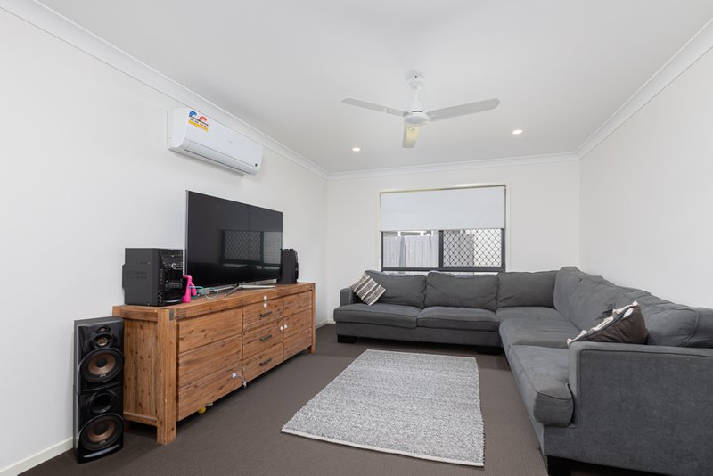 Photo - 12 Curtis Street, Burpengary East QLD 4505 - Image 7