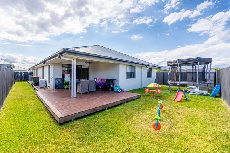 Photo - 12 Curtis Street, Burpengary East QLD 4505 - Image 14