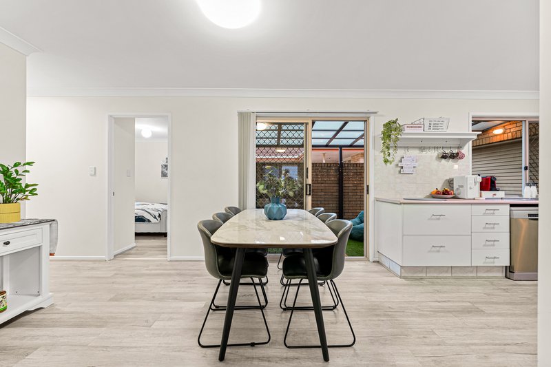 Photo - 12 Daffodil Place, Runcorn QLD 4113 - Image 8