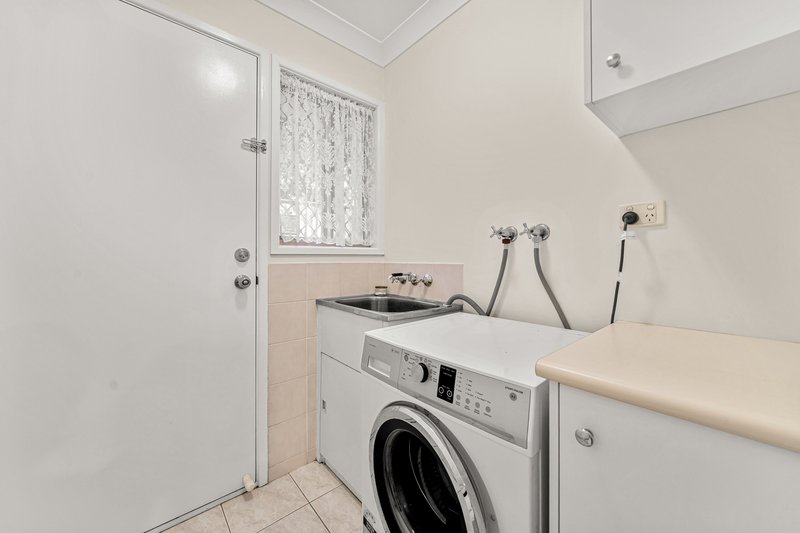 Photo - 12 Daffodil Place, Runcorn QLD 4113 - Image 20