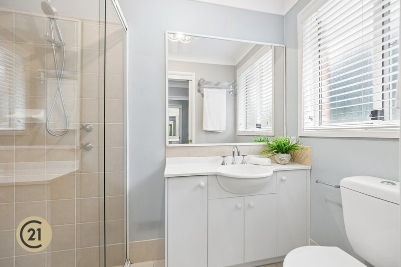 Photo - 12 Daintree Place, Dural NSW 2158 - Image 14