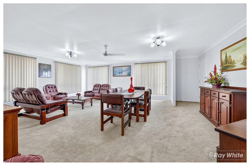 Photo - 12 Danker Street, Norman Gardens QLD 4701 - Image 4