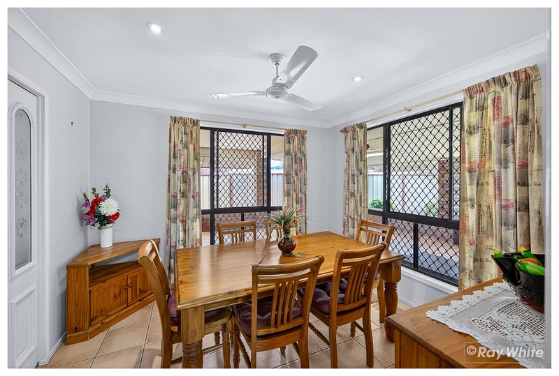 Photo - 12 Danker Street, Norman Gardens QLD 4701 - Image 7